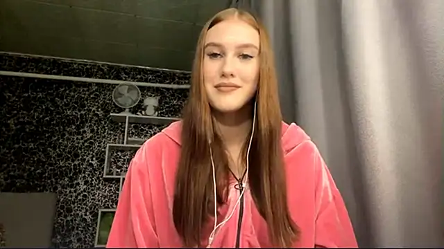 Snapshot of RanaBostel chatting on September 21, 2025, 7:19 pm RanaBostel online show from September 21, 2025, 7:19 pm