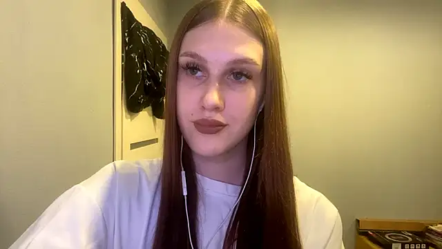 RanaBostel online show from October 30, 2025, 6:27 pm