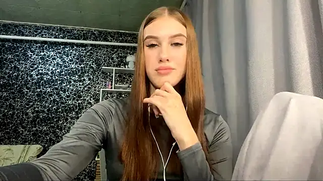 RanaBostel online show from October 2, 2025, 8:12 pm