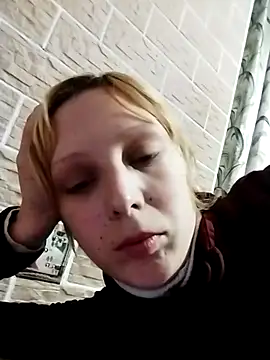 Ponka2011 online show from October 7, 2025, 5:19 am