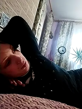 Ponka2011 online show from October 21, 2025, 5:18 am