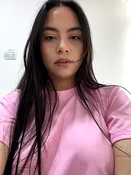 LunaMar   online show from September 22, 2025, 5:52 pm