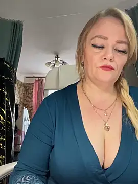 Sweet-blonde online show from April 16, 2026, 11:22 am