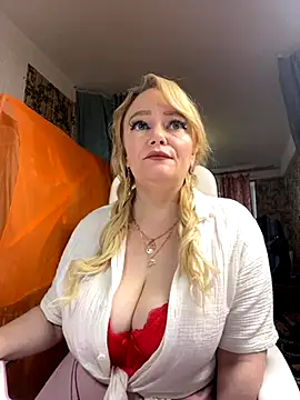 Snapshot of Sweet-blonde chatting on October 22, 2025, 11:09 am Sweet-blonde online show from October 22, 2025, 11:09 am