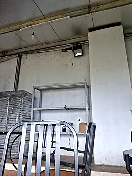 Snapshot of xuxulovezz chatting on October 17, 2025, 4:49 am xuxulovezz online show from October 17, 2025, 4:49 am