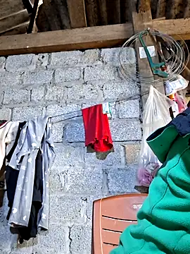 Snapshot of xuxulovezz chatting on November 2, 2025, 4:06 am xuxulovezz online show from November 2, 2025, 4:06 am