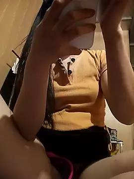 Snapshot of Suny_babyy chatting on October 6, 2025, 1:01 pm Suny babyy online show from October 6, 2025, 1:01 pm