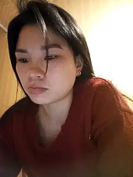 Snapshot of Suny_babyy chatting on December 19, 2025, 12:25 am Suny babyy online show from December 19, 2025, 12:25 am