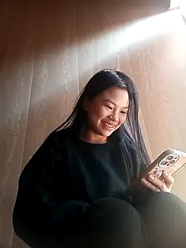 Snapshot of Suny_babyy chatting on January 12, 2026, 2:18 am Suny babyy online show from January 12, 2026, 2:18 am