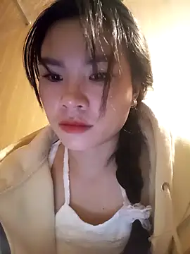 Snapshot of Suny_babyy chatting on October 19, 2025, 12:30 pm Suny babyy online show from October 19, 2025, 12:30 pm