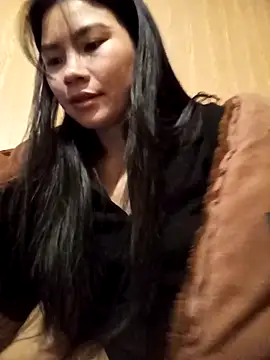 Snapshot of Suny_babyy chatting on November 17, 2025, 2:37 am Suny babyy online show from November 17, 2025, 2:37 am