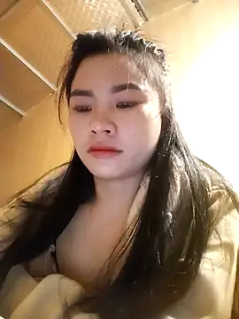 Snapshot of Suny_babyy chatting on October 24, 2025, 3:05 am Suny babyy online show from October 24, 2025, 3:05 am