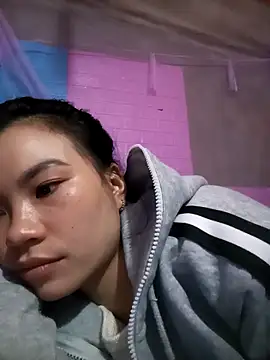 Snapshot of Suny_babyy chatting on November 1, 2025, 5:14 am Suny babyy online show from November 1, 2025, 5:14 am