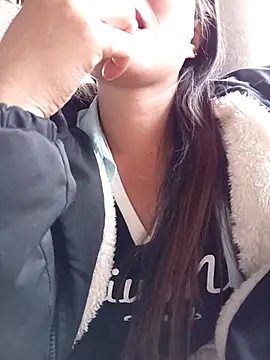 Smile-sexy online show from November 1, 2025, 9:36 am