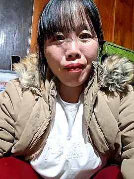 Snapshot of helenzz chatting on November 2, 2025, 1:05 pm helenzz online show from November 2, 2025, 1:05 pm