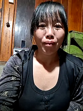 Snapshot of helenzz chatting on November 7, 2025, 1:26 pm helenzz online show from November 7, 2025, 1:26 pm