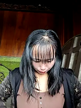 Snapshot of helenzz chatting on September 30, 2025, 1:00 am helenzz online show from September 30, 2025, 1:00 am