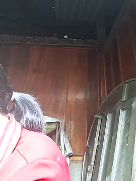 Snapshot of helenzz chatting on October 6, 2025, 12:45 am helenzz online show from October 6, 2025, 12:45 am