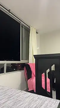 Selene Wings22 online show from December 19, 2025, 1:31 am