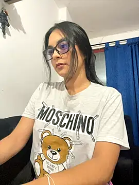 Selene Wings22 online show from November 16, 2025, 1:54 am