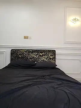 Zola Nooryi online show from January 13, 2026, 10:24 pm