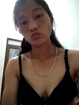 Snapshot of abigail-00 chatting on October 9, 2025, 1:00 pm abigail-00 online show from October 9, 2025, 1:00 pm