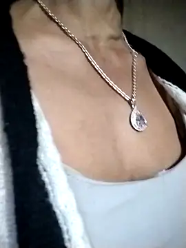 abigail-00 online show from December 22, 2025, 10:59 am