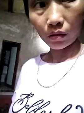 Snapshot of abigail-00 chatting on October 6, 2025, 10:49 am abigail-00 online show from October 6, 2025, 10:49 am