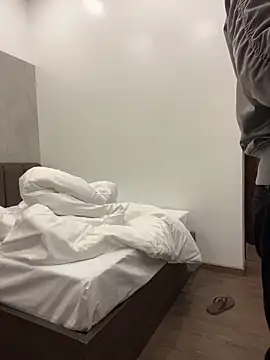 helen-my online show from January 7, 2026, 1:21 am