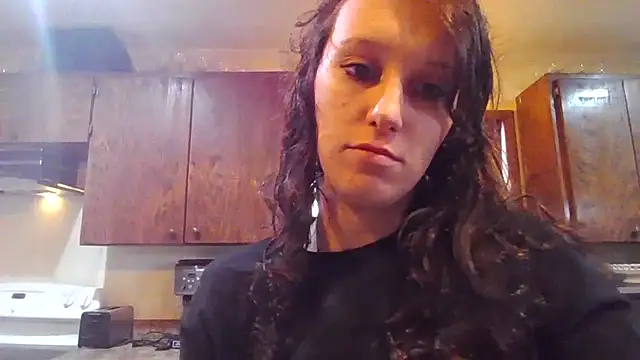 brunettebabexo3 online show from March 16, 2026, 7:27 pm