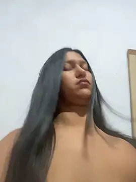 graziele00 online show from October 7, 2025, 3:40 am