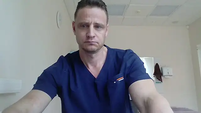 Snapshot of Freeze_Fire chatting on October 29, 2025, 11:31 am Freeze Fire online show from October 29, 2025, 11:31 am