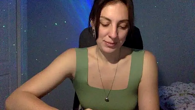 Snapshot of Myronell chatting on October 6, 2025, 11:00 am Myronell online show from October 6, 2025, 11:00 am