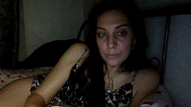 Snapshot of Myronell chatting on October 18, 2025, 9:06 pm Myronell online show from October 18, 2025, 9:06 pm