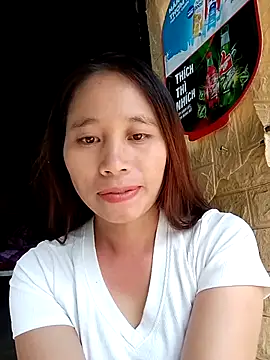 Snapshot of ruby-00 chatting on October 12, 2025, 2:46 am ruby-00 online show from October 12, 2025, 2:46 am