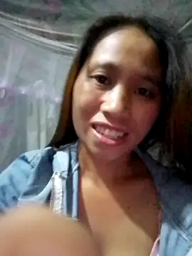 Snapshot of ruby-00 chatting on November 2, 2025, 8:03 pm ruby-00 online show from November 2, 2025, 8:03 pm