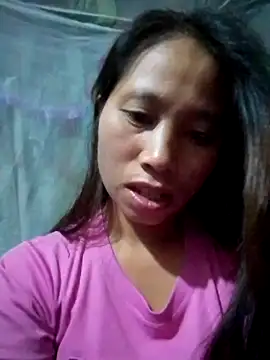 Snapshot of ruby-00 chatting on November 1, 2025, 6:46 pm ruby-00 online show from November 1, 2025, 6:46 pm