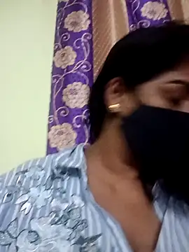 Snapshot of sowji_telugammai chatting on October 27, 2025, 2:18 pm sowji telugammai online show from October 27, 2025, 2:18 pm