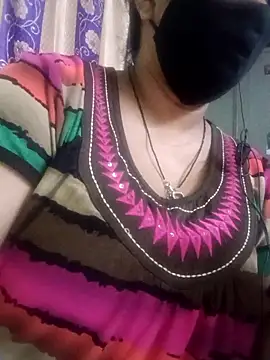 Snapshot of sowji_telugammai chatting on October 19, 2025, 9:17 pm sowji telugammai online show from October 19, 2025, 9:17 pm