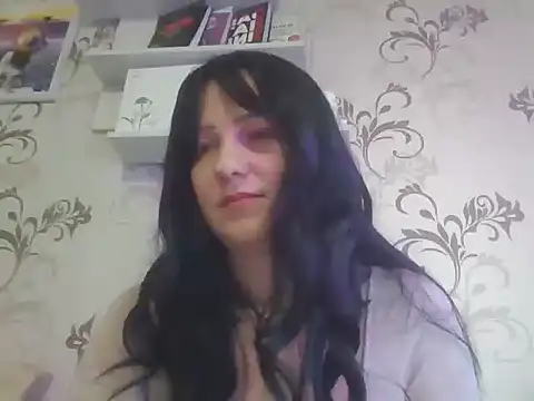 Thayrine online show from October 5, 2025, 9:55 am
