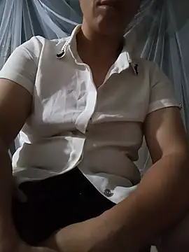 Snapshot of vtmbae chatting on June 22, 2026, 7:00 pm vtmbae online show from June 22, 2026, 7:00 pm