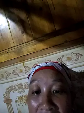 Snapshot of vtmbae chatting on September 28, 2025, 9:22 pm vtmbae online show from September 28, 2025, 9:22 pm