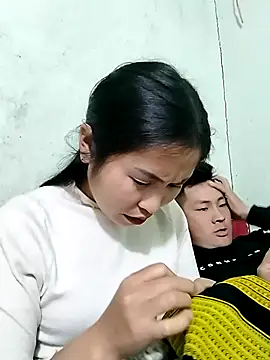 Mai4568 online show from December 22, 2025, 9:20 am