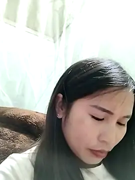 Snapshot of Mai4568 chatting on October 17, 2025, 2:19 pm Mai4568 online show from October 17, 2025, 2:19 pm