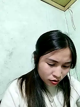 Mai4568 online show from December 18, 2025, 6:29 am