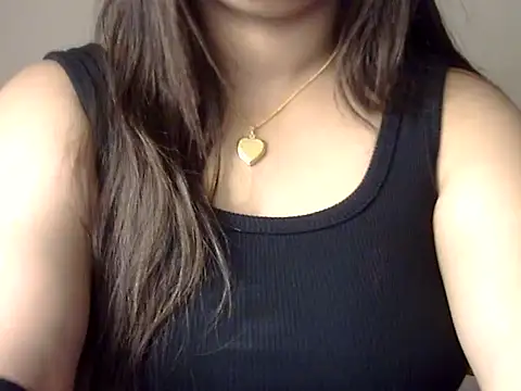 Snapshot of Aaliya02 chatting on October 19, 2025, 4:59 am Aaliya02 online show from October 19, 2025, 4:59 am