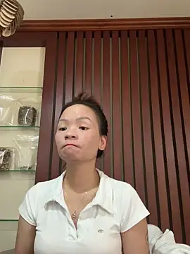    Dorry02    online show from October 5, 2025, 4:36 am