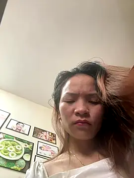    Dorry02    online show from September 27, 2025, 4:29 am