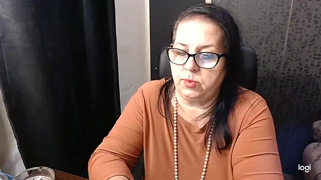 Snapshot of MissSanjanne chatting on October 11, 2025, 5:47 pm MissSanjanne online show from October 11, 2025, 5:47 pm