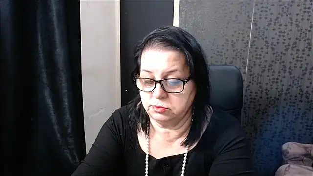 MissSanjanne online show from March 18, 2025, 3:33 pm